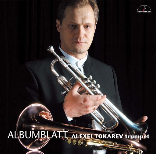 在楼道里做爽翻H男男
